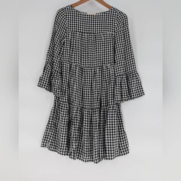 beachlunchlounge Black and White Tiered Midi Dress - Picture 2 of 7